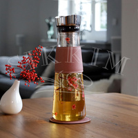 Karafka Szklana JM z zaparzaczem `Kwiat Wiśni` 1250ml